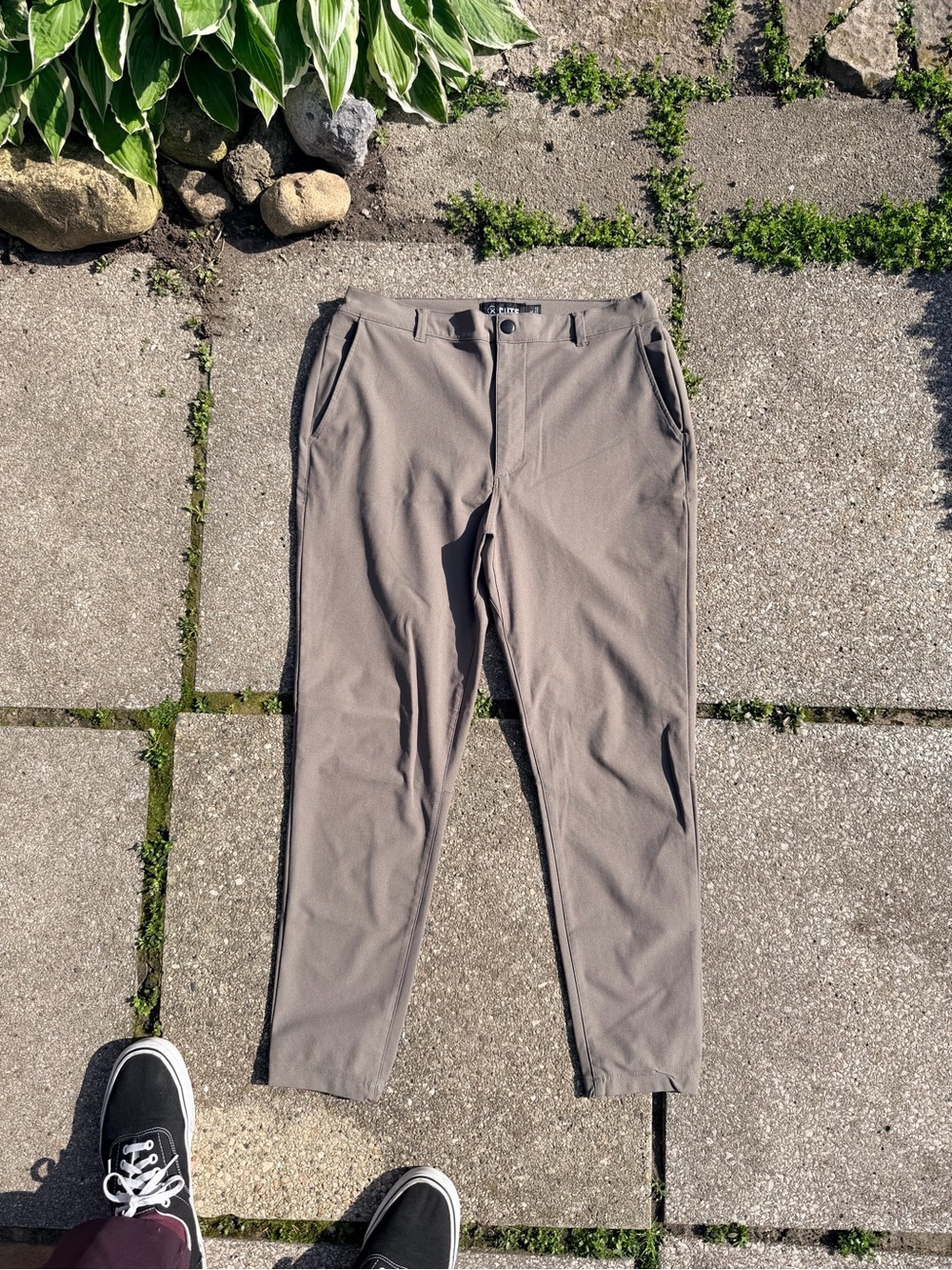 CUTS Men's Gray Casual Tapered Pants